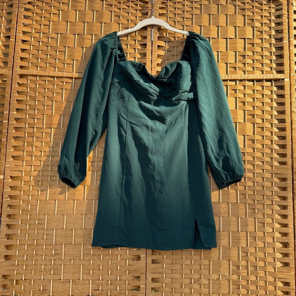 Abercrombie & Fitch Mini Emerald Green Dress Women's Size Medium NWT
